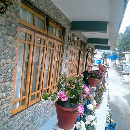 Ajit Homestay, Darjeeling Дарджилинг Экстерьер фото